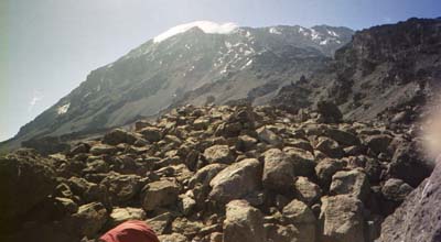 The end of the daytime trekking on Day 4 (near Barafu "ice" Hut)